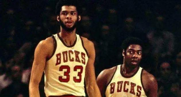 球迷们打出 球迷们打出