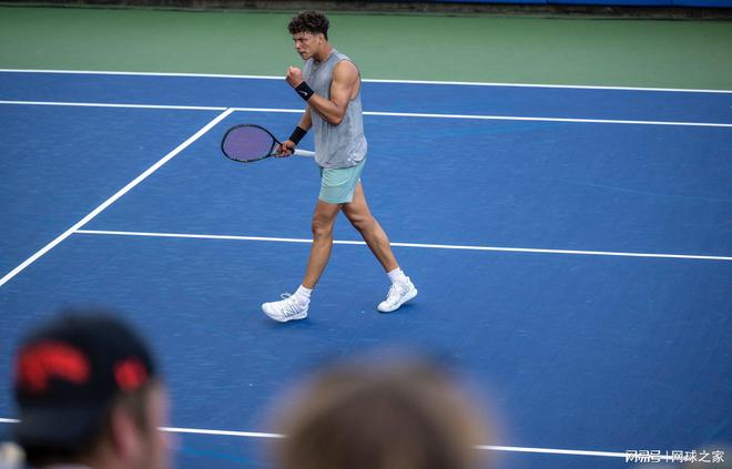 在最近的西 在最近的西