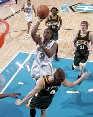 围内留下了 围内留下了