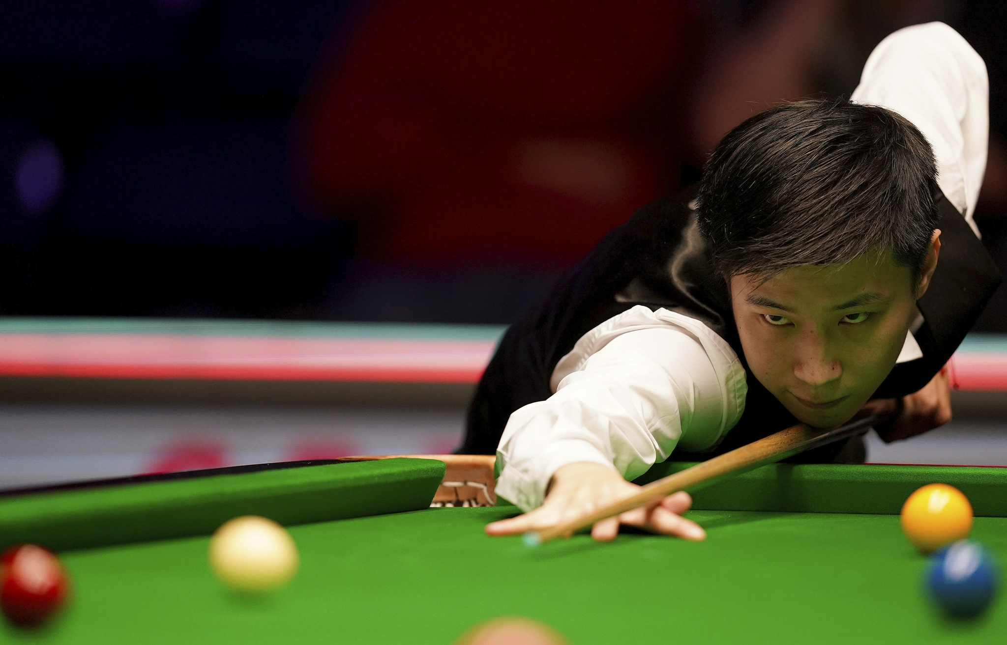 中产生不利 中产生不利