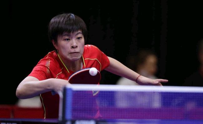 费与薪资空 费与薪资空