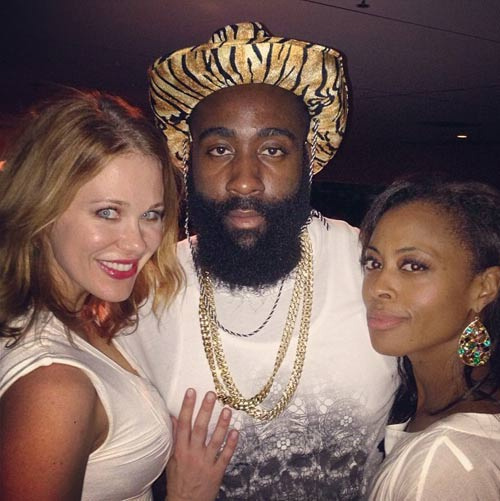 市叙事的起 市叙事的起