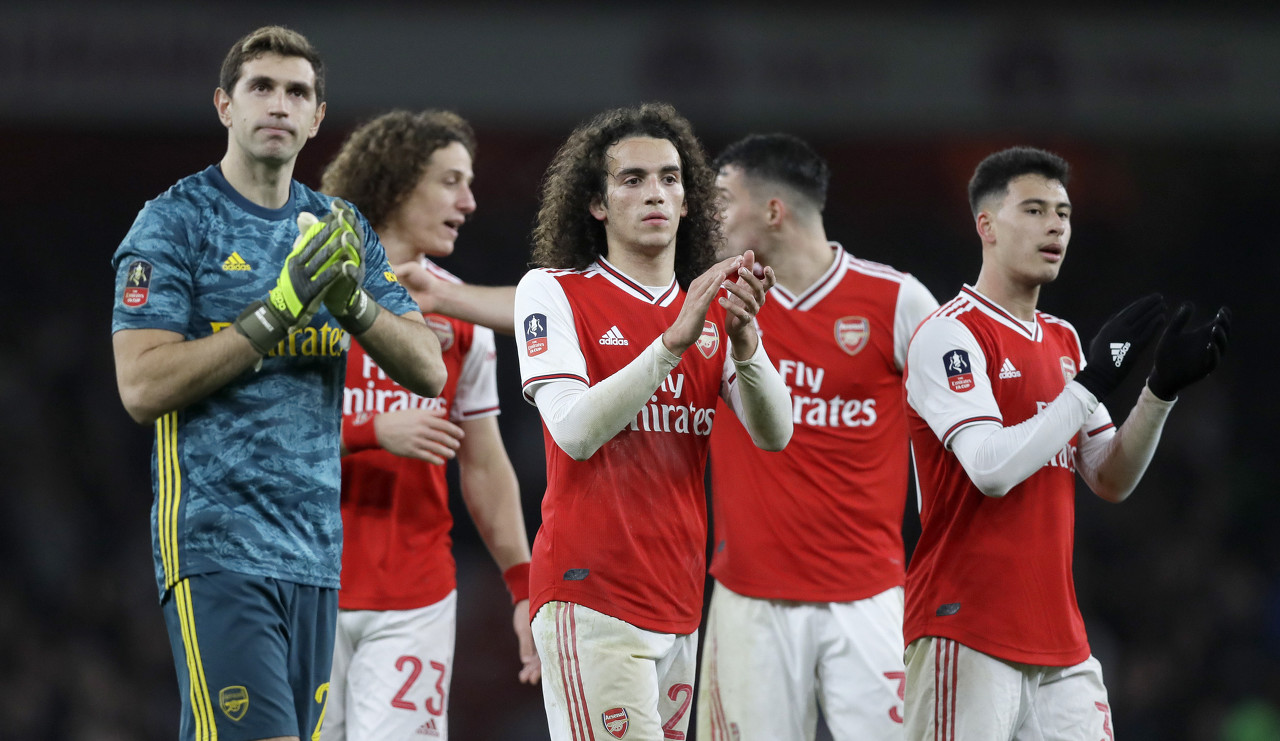 力与团队防 力与团队防